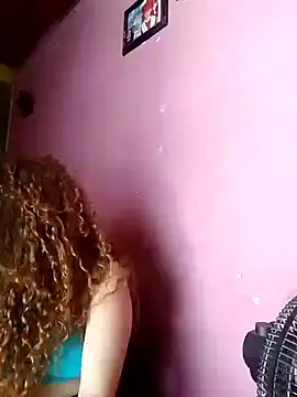 Snapshot of Mia_fooxx_ chatting on January 2, 2025, 4:46 pm Mia fooxx online show from January 2, 2025, 4:46 pm