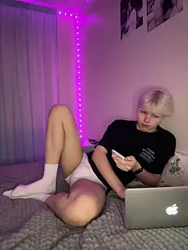 Snapshot of metratok chatting on December 17, 2024, 4:32 pm metratok online show from December 17, 2024, 4:32 pm