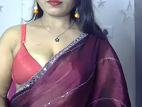 Hot indiangirl online show from November 15, 2025, 5:53 pm
