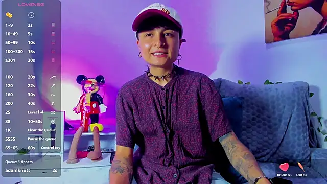 Snapshot of ZuryRamirez_ chatting on February 1, 2025, 11:48 pm ZuryRamirez  online show from February 1, 2025, 11:48 pm