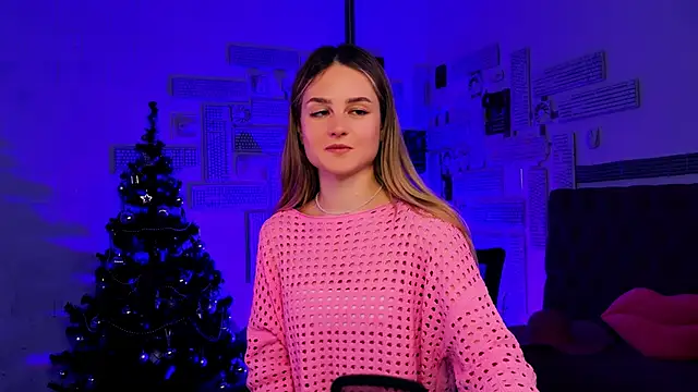 Snapshot of DeboraLarson chatting on January 24, 2025, 12:10 pm DeboraLarson online show from January 24, 2025, 12:10 pm