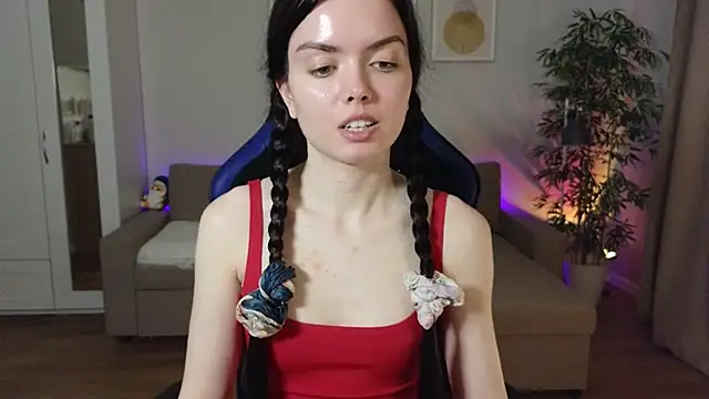 likeamoss online show from May 20, 2026, 4:02 pm
