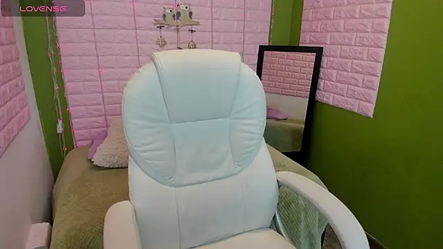 Snapshot of Bonnieshyy chatting on January 11, 2025, 4:57 pm Bonnieshyy online show from January 11, 2025, 4:57 pm
