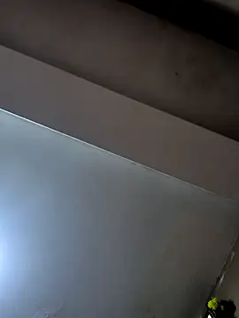 Kasandra02 online show from February 26, 2026, 5:17 am