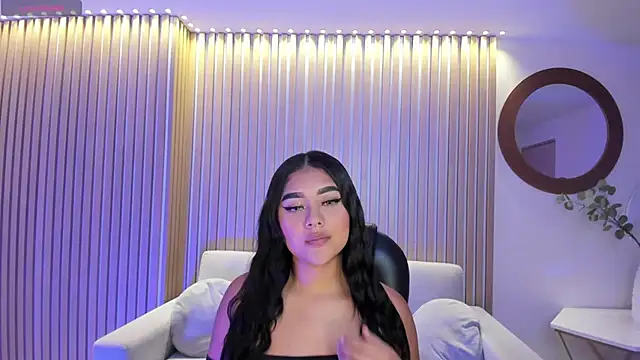 Snapshot of GabriellaLee chatting on March 8, 2025, 3:28 am GabriellaLee online show from March 8, 2025, 3:28 am