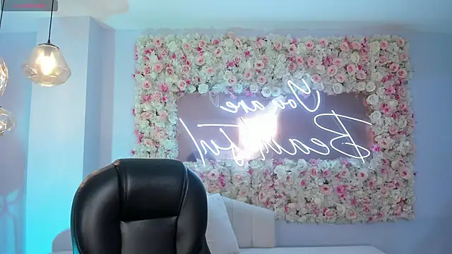 Snapshot of GabriellaLee chatting on March 20, 2025, 3:13 am GabriellaLee online show from March 20, 2025, 3:13 am