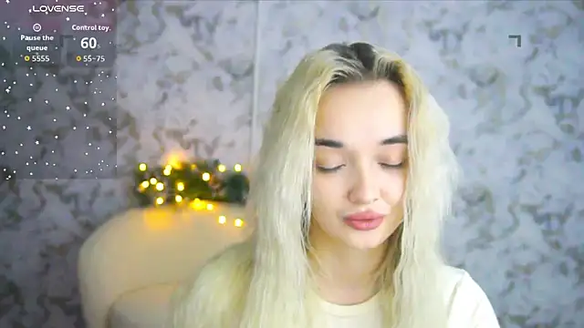 Ashley S online show from February 4, 2026, 11:09 pm