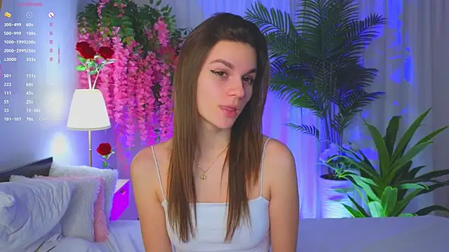 EvaHair online show from February 12, 2026, 8:37 pm