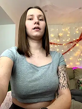 HotCaramellsTV online show from October 26, 2025, 12:33 pm