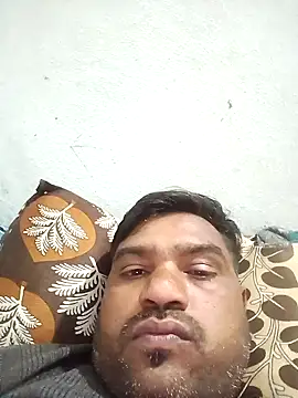 Snapshot of pintuS40 chatting on January 13, 2025, 4:41 pm pintuS40 online show from January 13, 2025, 4:41 pm