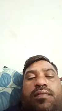 Snapshot of pintuS40 chatting on January 17, 2025, 4:17 am pintuS40 online show from January 17, 2025, 4:17 am