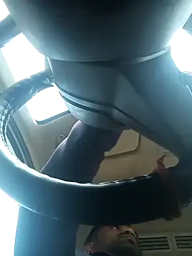 Snapshot of pintuS40 chatting on January 20, 2025, 12:07 pm pintuS40 online show from January 20, 2025, 12:07 pm