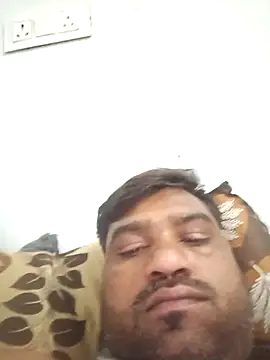 Snapshot of pintuS40 chatting on January 26, 2025, 2:30 pm pintuS40 online show from January 26, 2025, 2:30 pm