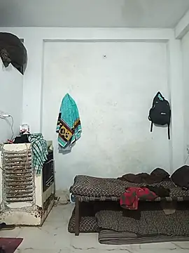 Snapshot of pintuS40 chatting on September 18, 2025, 1:40 am pintuS40 online show from September 18, 2025, 1:40 am