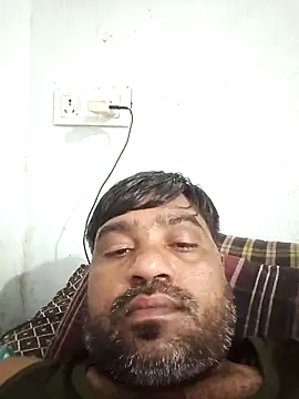 Snapshot of pintuS40 chatting on September 28, 2025, 2:06 am pintuS40 online show from September 28, 2025, 2:06 am