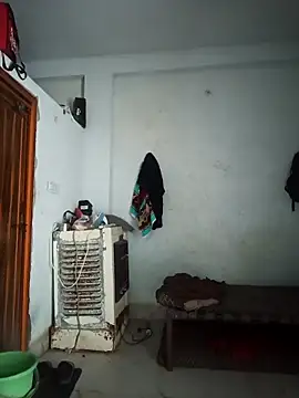 Snapshot of pintuS40 chatting on October 16, 2025, 1:39 am pintuS40 online show from October 16, 2025, 1:39 am