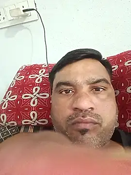 Snapshot of pintuS40 chatting on December 14, 2025, 10:53 am pintuS40 online show from December 14, 2025, 10:53 am