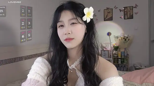 Luminous163 online show from February 25, 2025, 1:17 pm