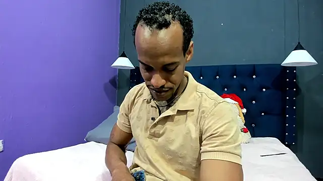 Snapshot of Salomon_koude chatting on November 17, 2025, 7:52 pm Salomon koude online show from November 17, 2025, 7:52 pm