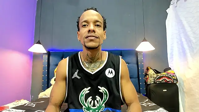 Snapshot of Salomon_koude chatting on January 6, 2026, 9:18 pm Salomon koude online show from January 6, 2026, 9:18 pm