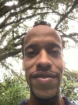 Snapshot of Salomon_koude chatting on January 10, 2026, 9:30 pm Salomon koude online show from January 10, 2026, 9:30 pm