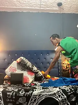 Snapshot of Salomon_koude chatting on February 9, 2026, 8:13 pm Salomon koude online show from February 9, 2026, 8:13 pm