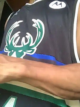 Snapshot of Salomon_koude chatting on February 17, 2026, 7:31 pm Salomon koude online show from February 17, 2026, 7:31 pm