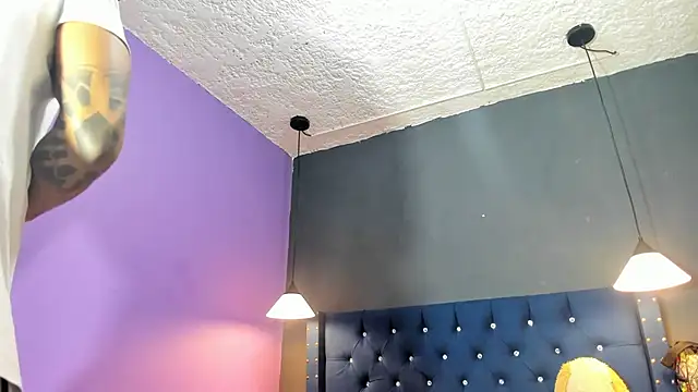 Snapshot of Salomon_koude chatting on February 19, 2026, 7:32 pm Salomon koude online show from February 19, 2026, 7:32 pm