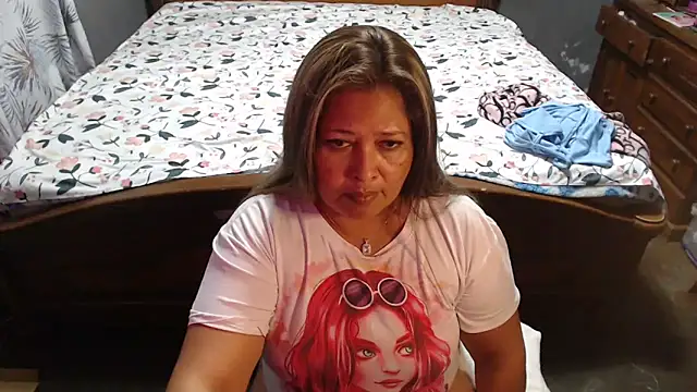 CANDYSWEET51 online show from March 15, 2025, 1:08 am