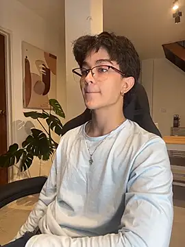 ajordanR online show from April 5, 2026, 1:03 am