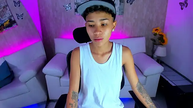 Snapshot of nova_sex01 chatting on February 5, 2026, 5:23 am nova sex01 online show from February 5, 2026, 5:23 am