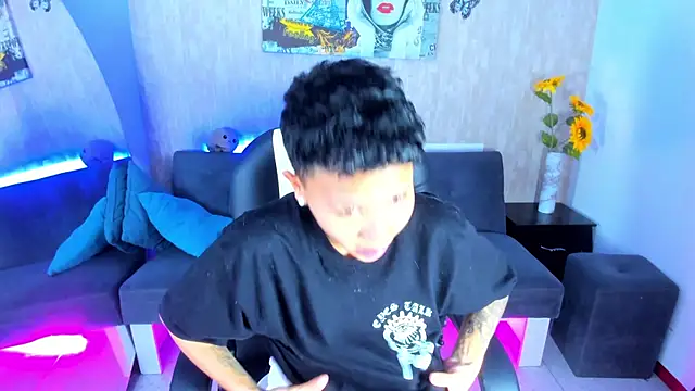 nova sex01 online show from April 8, 2026, 9:48 pm