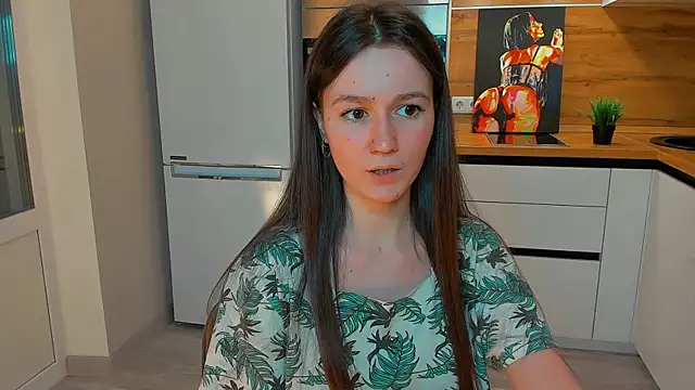 Snapshot of ameli_moon chatting on February 11, 2025, 6:33 pm ameli moon online show from February 11, 2025, 6:33 pm