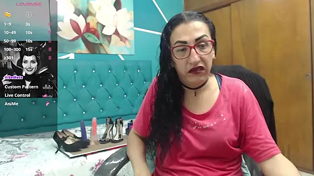 sabrina dupont online show from October 15, 2025, 12:49 pm