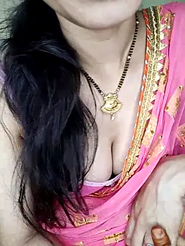 Snapshot of Fair-magic-woman chatting on March 21, 2025, 9:34 pm Fair-magic-woman online show from March 21, 2025, 9:34 pm