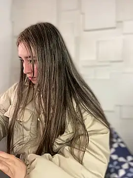 Sophie LS online show from February 12, 2025, 12:44 pm