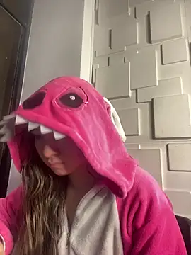 Sophie LS online show from February 14, 2025, 3:00 am