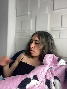 Sophie LS online show from March 3, 2025, 7:54 am