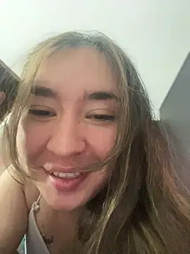 Sophie LS online show from March 18, 2025, 2:04 am