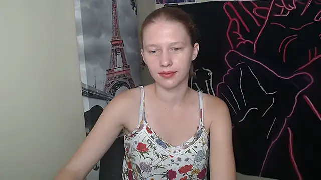 Snapshot of StellaCRL chatting on September 10, 2025, 6:35 am StellaCRL online show from September 10, 2025, 6:35 am