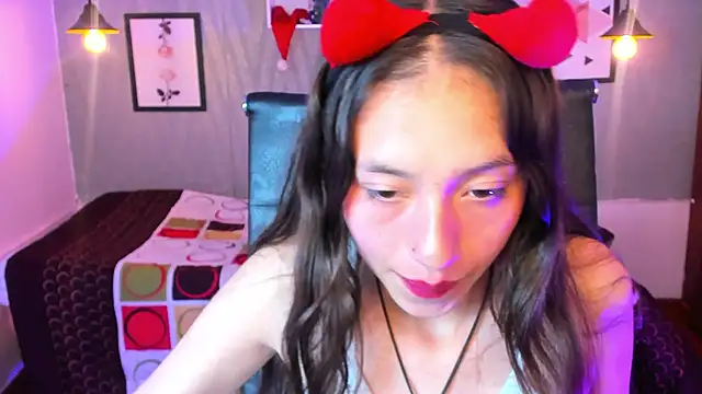 Snapshot of Valeria_roussi chatting on December 23, 2024, 8:25 pm Valeria roussi online show from December 23, 2024, 8:25 pm