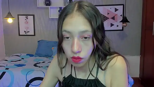 Snapshot of Valeria_roussi chatting on February 14, 2025, 3:36 pm Valeria roussi online show from February 14, 2025, 3:36 pm