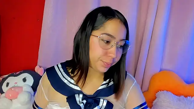 Snapshot of anni_ross chatting on February 23, 2025, 8:33 pm anni ross online show from February 23, 2025, 8:33 pm