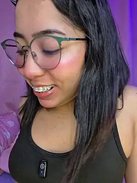 anni ross online show from April 9, 2026, 7:52 pm