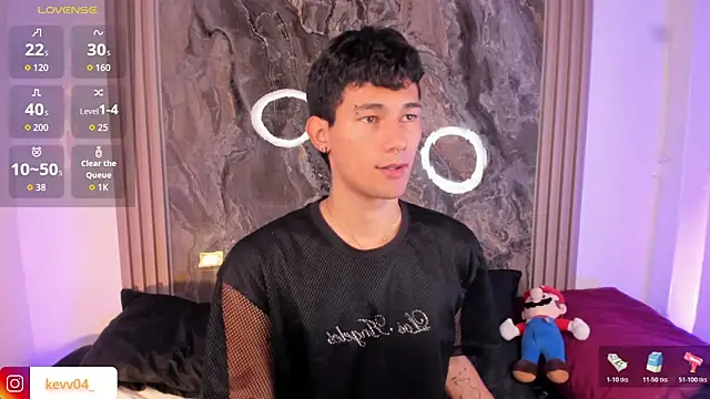 Snapshot of Alexx_tc chatting on February 4, 2026, 3:12 am Alexx tc online show from February 4, 2026, 3:12 am