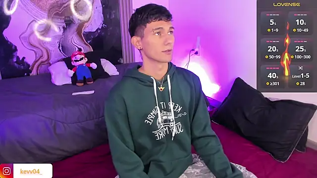 Snapshot of Alexx_tc chatting on February 17, 2026, 3:36 am Alexx tc online show from February 17, 2026, 3:36 am