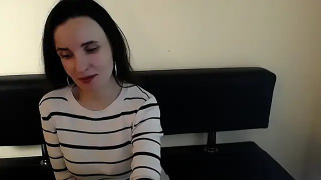 LaimaV  online show from March 19, 2026, 10:14 pm