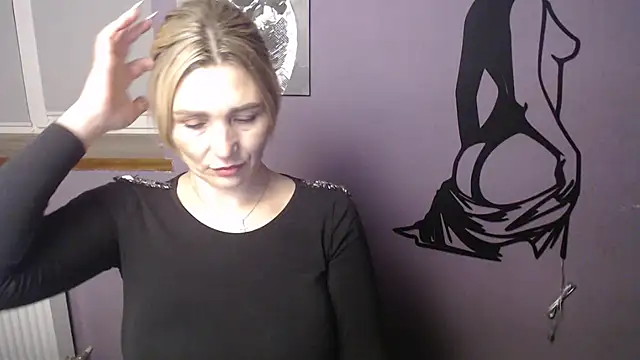  sexy lady online show from March 18, 2026, 1:36 pm