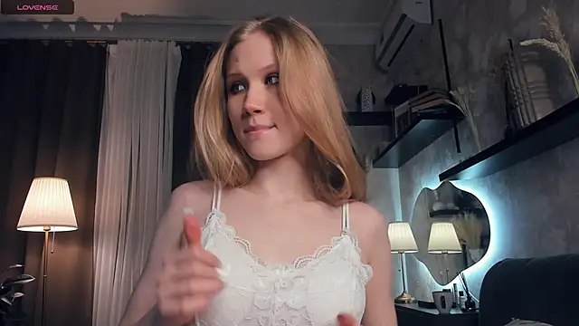 Snapshot of AnitaaClark chatting on September 24, 2025, 7:06 pm AnitaaClark online show from September 24, 2025, 7:06 pm