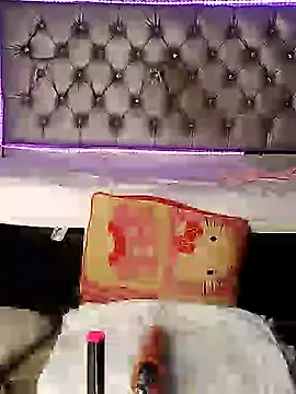 Snapshot of GinaKurt chatting on December 9, 2024, 12:56 am GinaKurt online show from December 9, 2024, 12:56 am